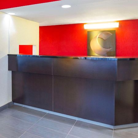 Comfort Inn Cobourg Bagian luar foto