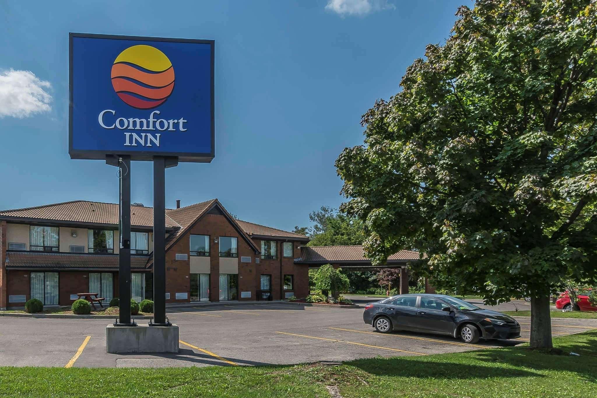 Comfort Inn Cobourg Bagian luar foto
